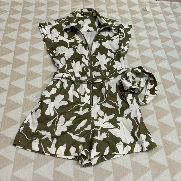 Tanya Taylor skye romper green floral - Picture 4 of 6